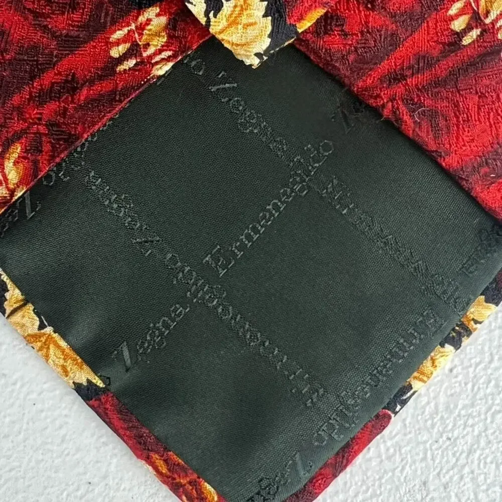 Ermenegildo Zegna Men's 100 % Silk Tie Red Yellow Black Abstract Floral Pattern